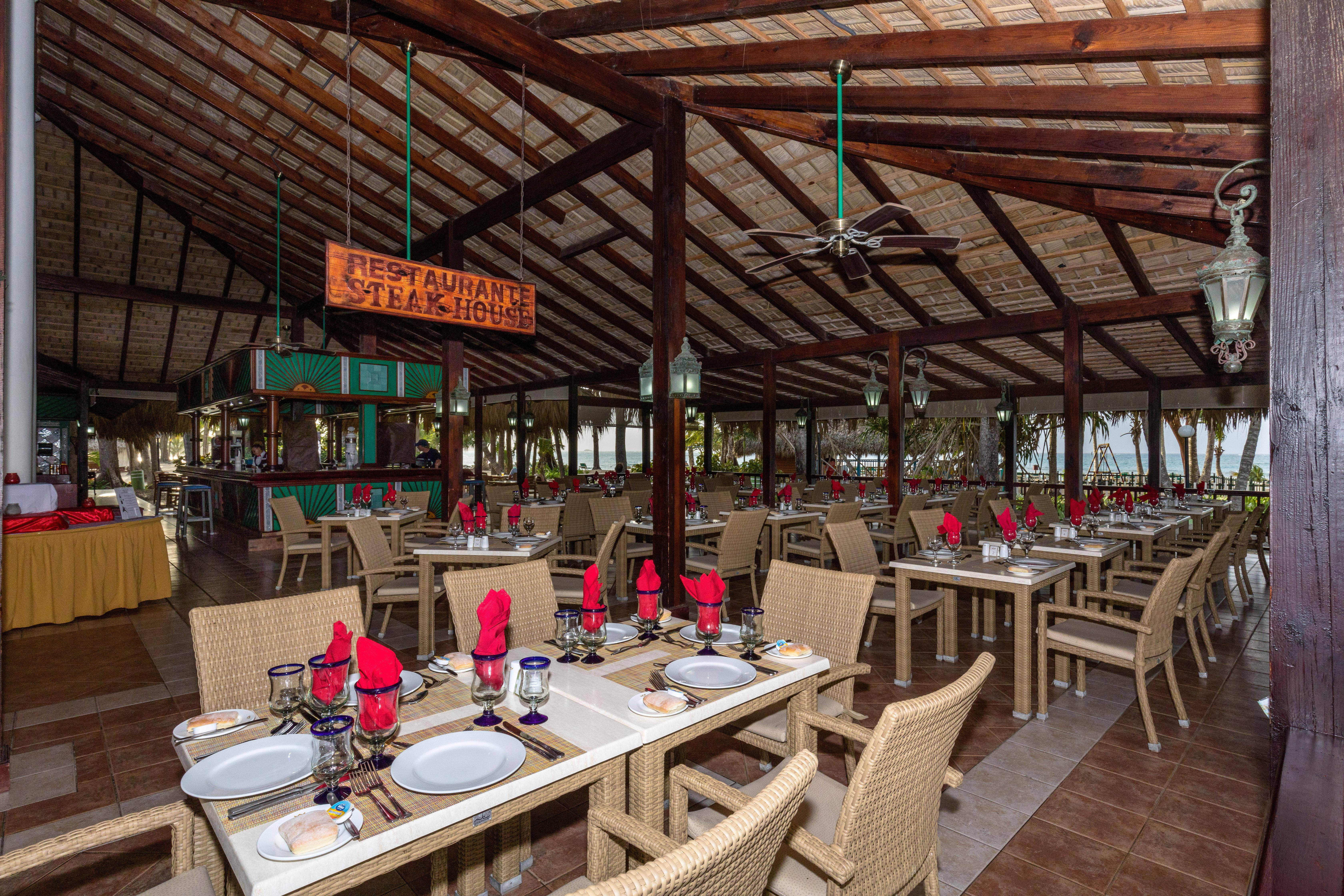 Playabachata Resort Puerto Plata Exterior foto Restaurant