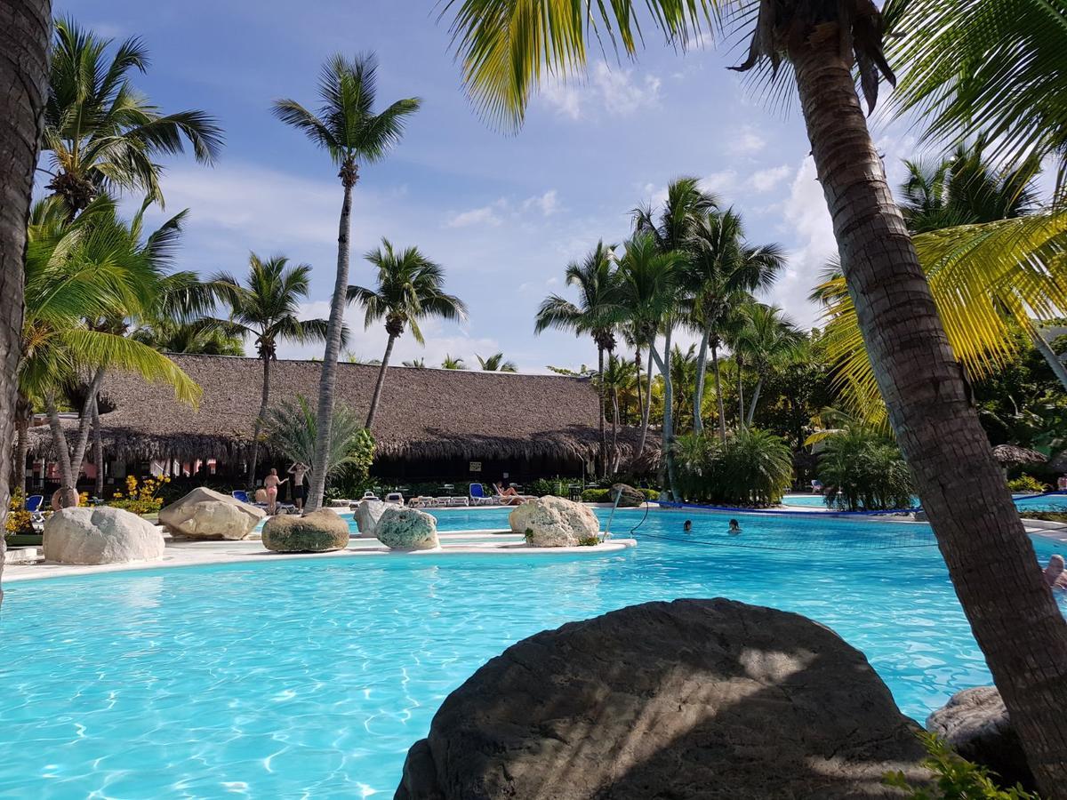 Playabachata Resort Puerto Plata Exterior foto The pool at the Hard Rock Hotel